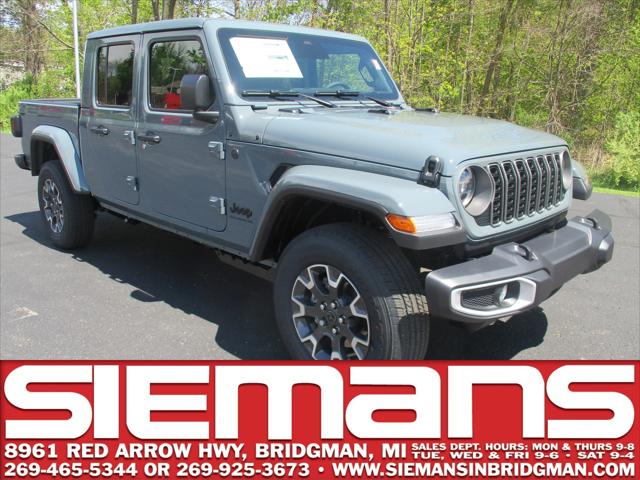 2026 Jeep Gladiator GLADIATOR SAHARA 4X4