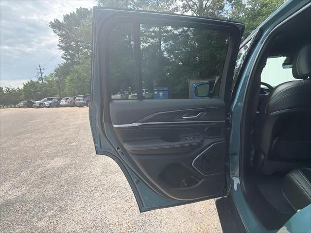 2026 Jeep Grand Cherokee Limited Reserve 4x4