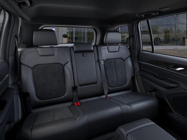 2026 Jeep Grand Cherokee Altitude 4x2