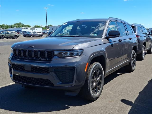 2026 Jeep Grand Cherokee GRAND CHEROKEE L LAREDO ALTITUDE 4X4 2026 Jeep Grand Cherokee GRAND CHEROKEE L LAREDO ALTITUDE 4X4