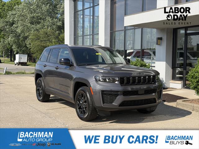 2026 Jeep Grand Cherokee L GRAND CHEROKEE L LAREDO ALTITUDE 4X4