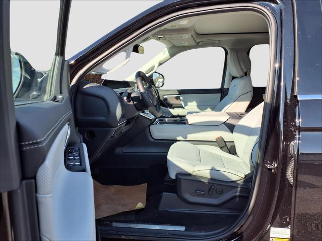 2026 Ford Expedition Max Platinum MAX