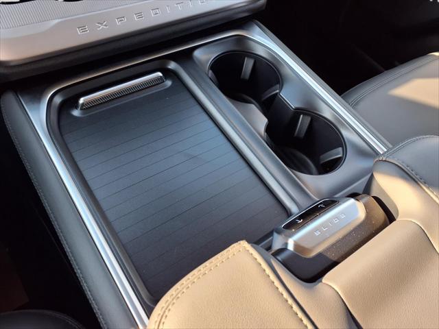 2026 Ford Expedition Max Active MAX