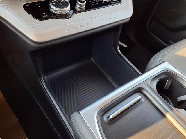 2026 Ford Expedition Max Active MAX