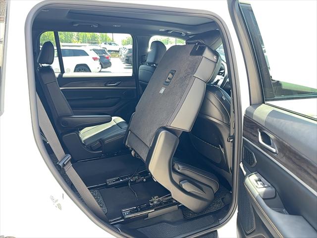 2026 Jeep Grand Cherokee 85th Anniversary Edition