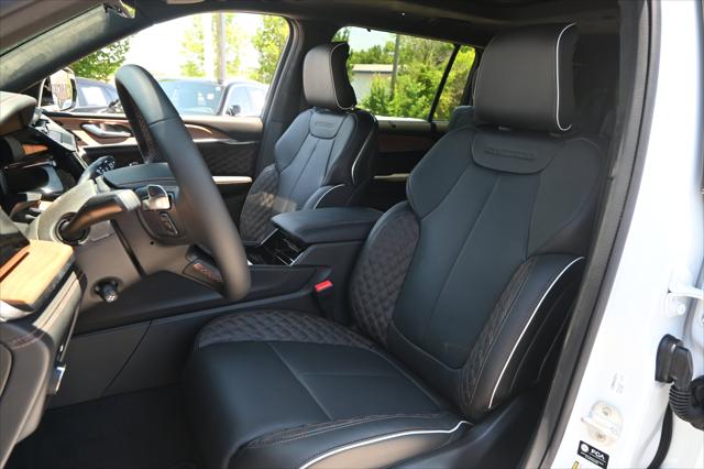 2026 Jeep Grand Cherokee Summit 4x4