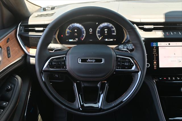 2026 Jeep Grand Cherokee Summit 4x4