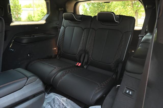 2026 Jeep Grand Cherokee Summit 4x4