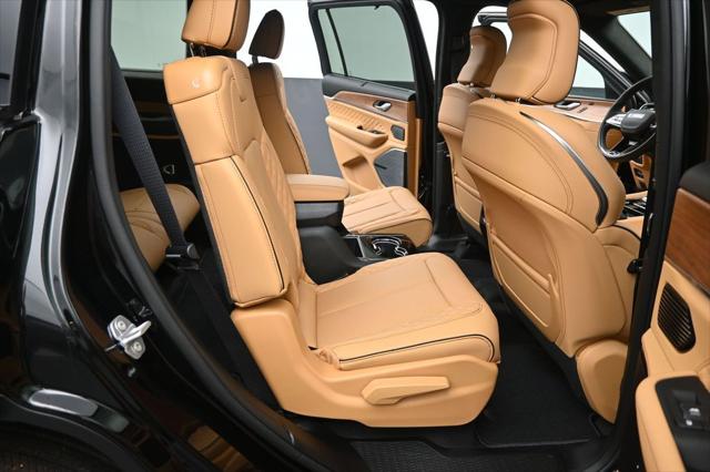 2026 Jeep Grand Cherokee Summit 4x4