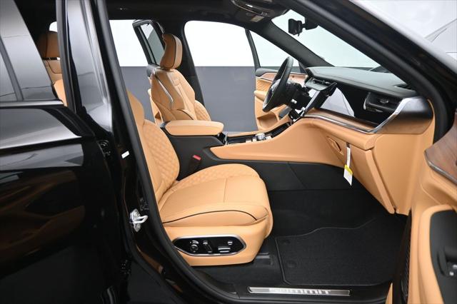 2026 Jeep Grand Cherokee Summit 4x4