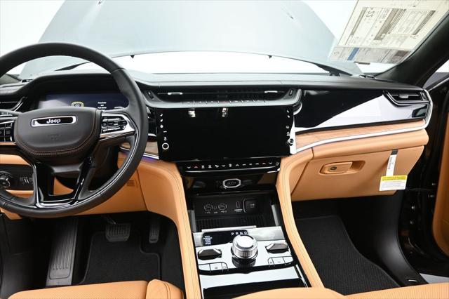 2026 Jeep Grand Cherokee Summit 4x4
