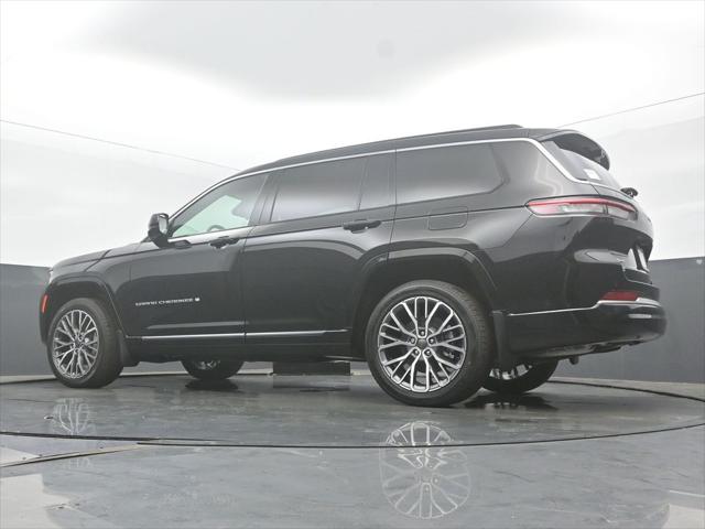 2026 Jeep Grand Cherokee Summit 4x4