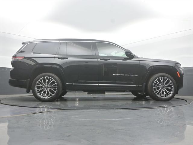2026 Jeep Grand Cherokee Summit 4x4