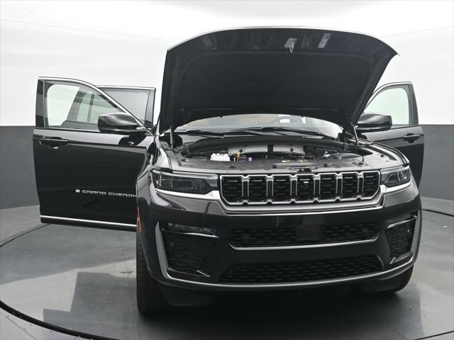 2026 Jeep Grand Cherokee Summit 4x4