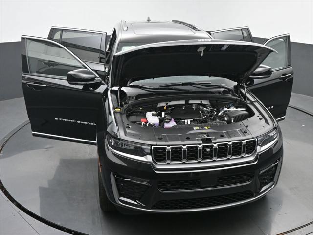 2026 Jeep Grand Cherokee Summit 4x4