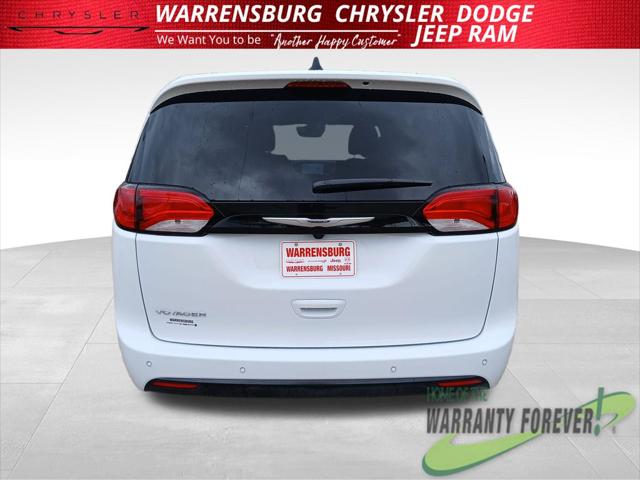 2026 Chrysler Voyager LX