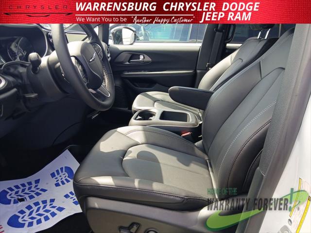 2026 Chrysler Voyager LX