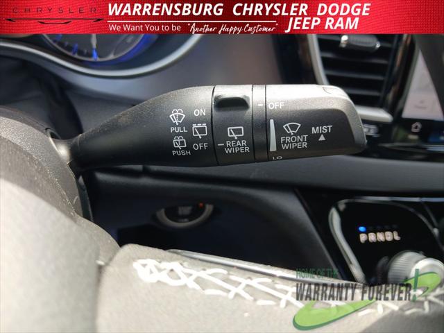 2026 Chrysler Voyager LX
