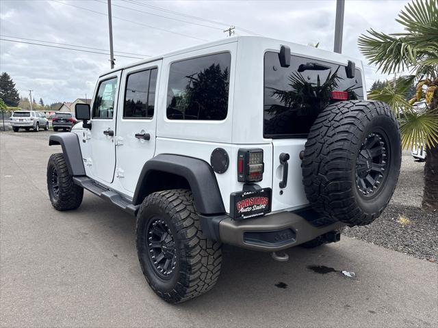 2017 Jeep Wrangler Unlimited Sahara