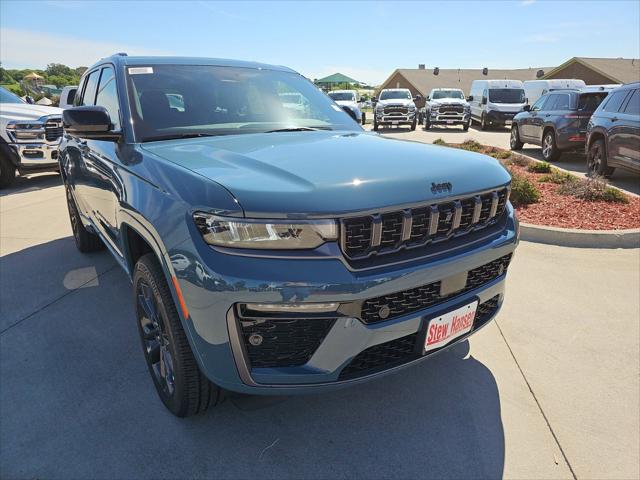 2026 Jeep Grand Cherokee Limited Reserve