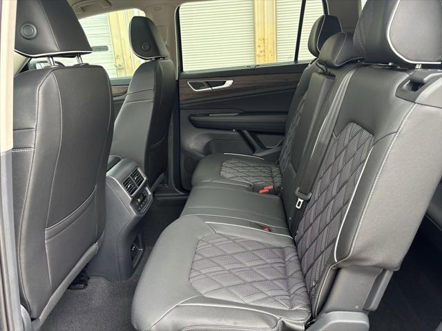 2026 Volkswagen Atlas SEL Premium R-Line
