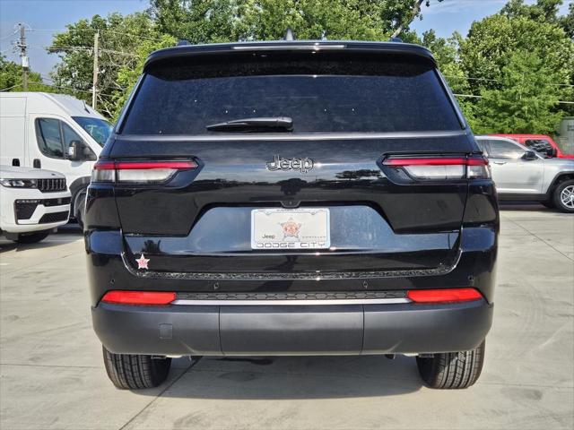 2026 Jeep Grand Cherokee Altitude 4x2