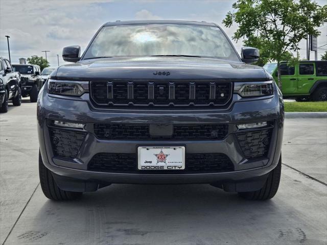 2026 Jeep Grand Cherokee Summit 4x4