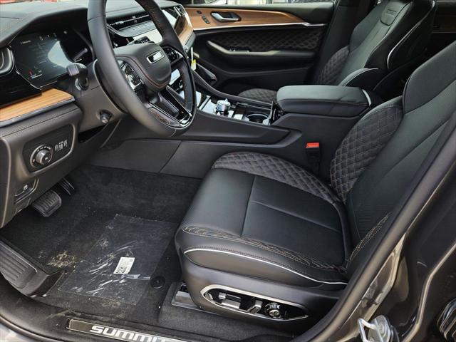 2026 Jeep Grand Cherokee Summit 4x4