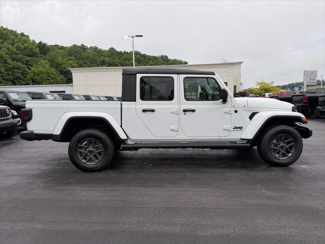 2026 Jeep Gladiator GLADIATOR SPORT S 4X4 2026 Jeep Gladiator GLADIATOR SPORT S 4X4