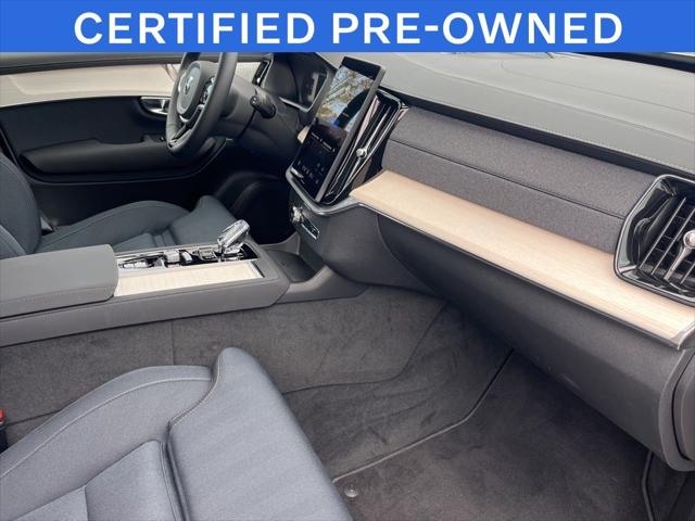 2025 Volvo XC90 Plug-In Hybrid T8 Ultra 7-Seater