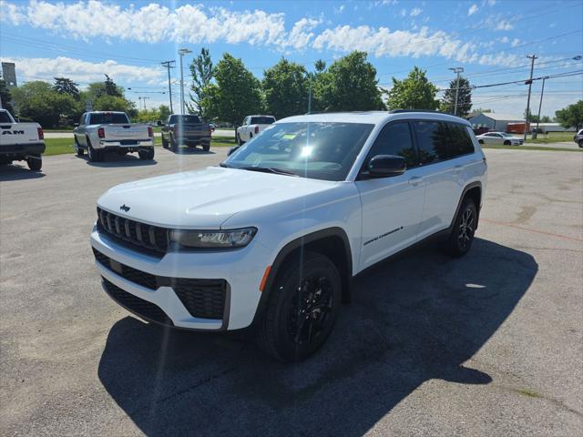 2026 Jeep Grand Cherokee L GRAND CHEROKEE L LAREDO ALTITUDE 4X4