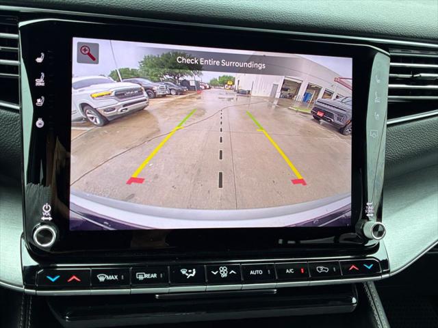 2026 Jeep Grand Wagoneer 4x2