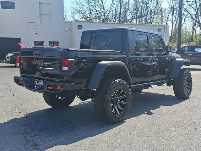 2022 Jeep Gladiator Sport