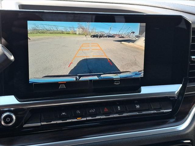 2025 GMC Sierra 1500 4WD Crew Cab Short Box SLT
