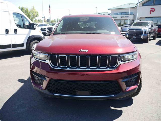 2026 Jeep Grand Cherokee Altitude 4x4
