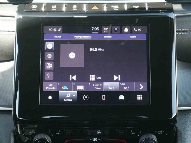 2026 Jeep Grand Cherokee Altitude 4x4
