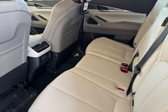 2026 INFINITI QX60 LUXE AWD