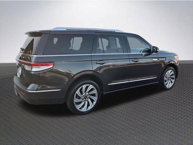 2023 Lincoln Navigator Reserve