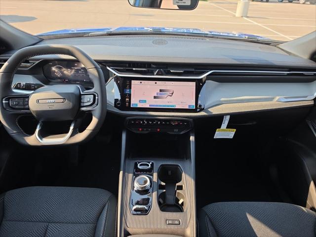 2026 Jeep Cherokee Laredo 4x4