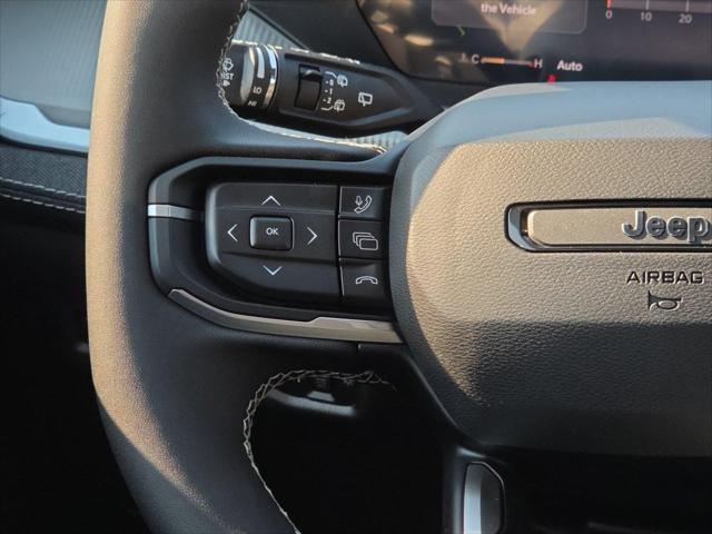 2026 Jeep Cherokee Laredo 4x4