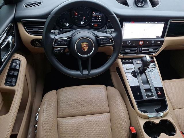 2024 Porsche Macan Unknown