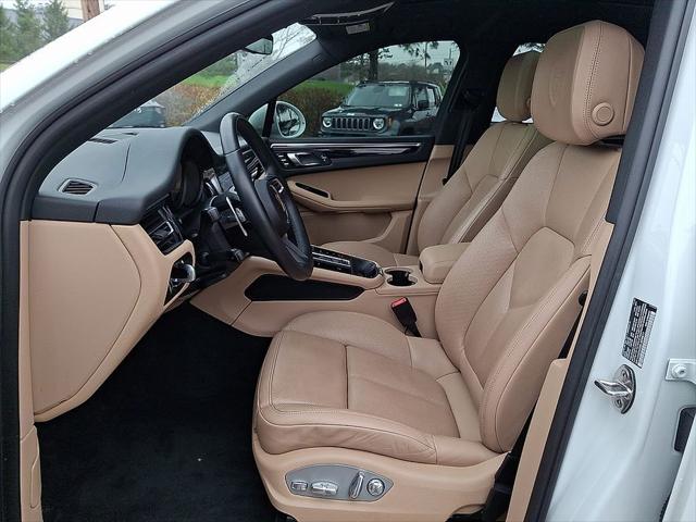 2024 Porsche Macan Unknown