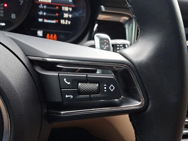 2024 Porsche Macan Unknown
