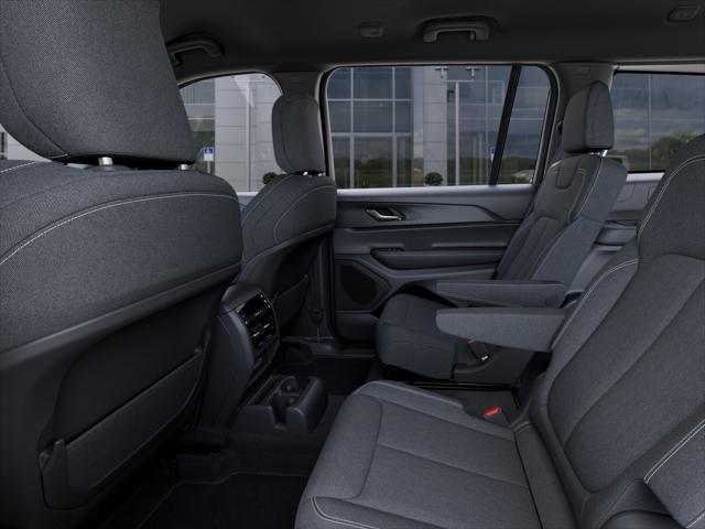 2026 Jeep Grand Cherokee Altitude 4x2