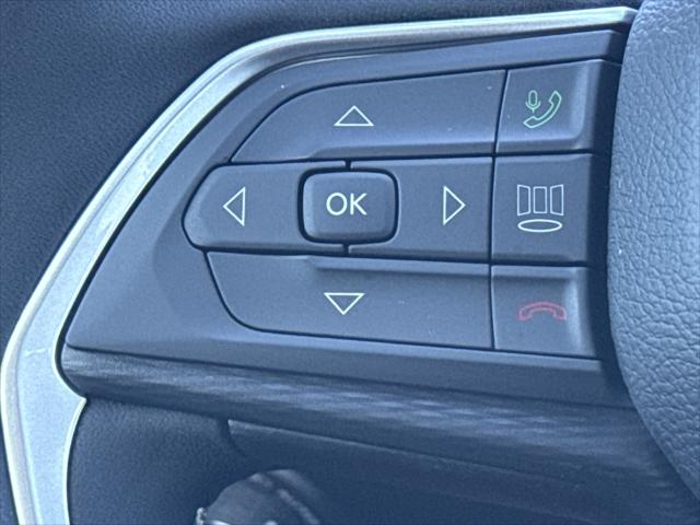2026 Jeep Grand Cherokee Altitude 4x2