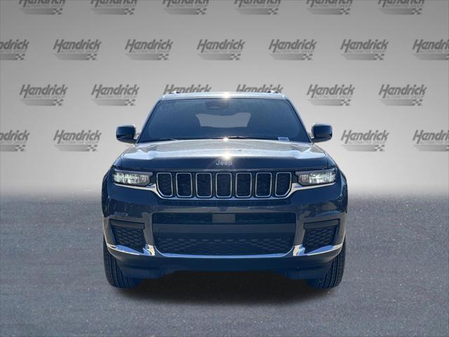2026 Jeep Grand Cherokee Altitude 4x2
