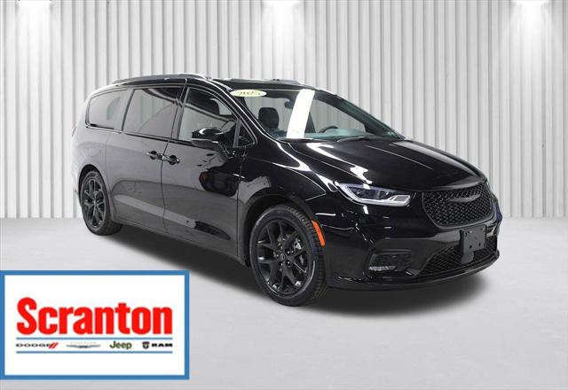 2025 Chrysler Pacifica Limited 2025 Chrysler Pacifica Limited