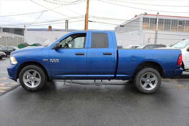 2018 RAM 1500 Express Quad Cab 4x4 64 Box