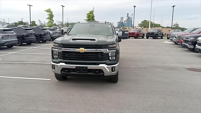 2026 Chevrolet Silverado 3500HD Crew Cab, Standard Bed, LT, 4WD