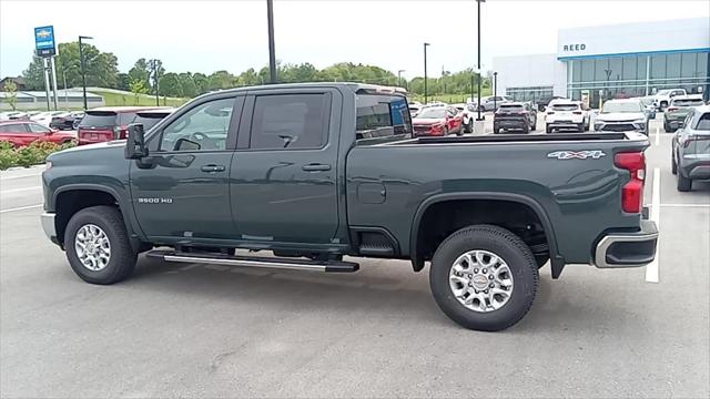 2026 Chevrolet Silverado 3500HD Crew Cab, Standard Bed, LT, 4WD